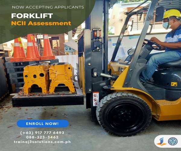 FORKLIFT J3 Heavy Equipment